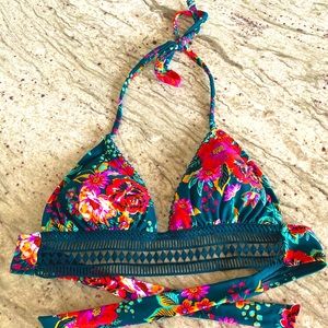 Xhilaration Flower Bikini Top